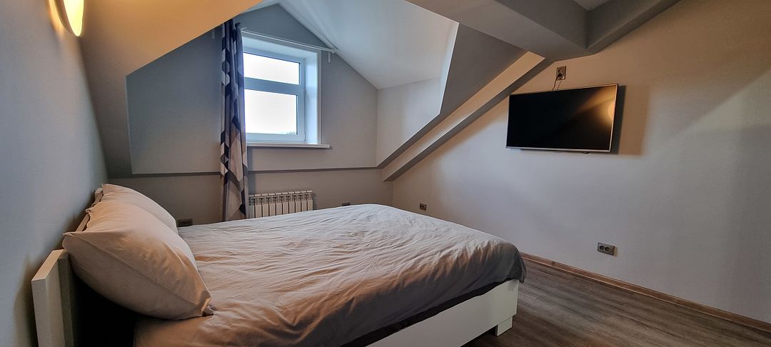 Апартаменты 4-местный 3-комнатный (Мансарда)