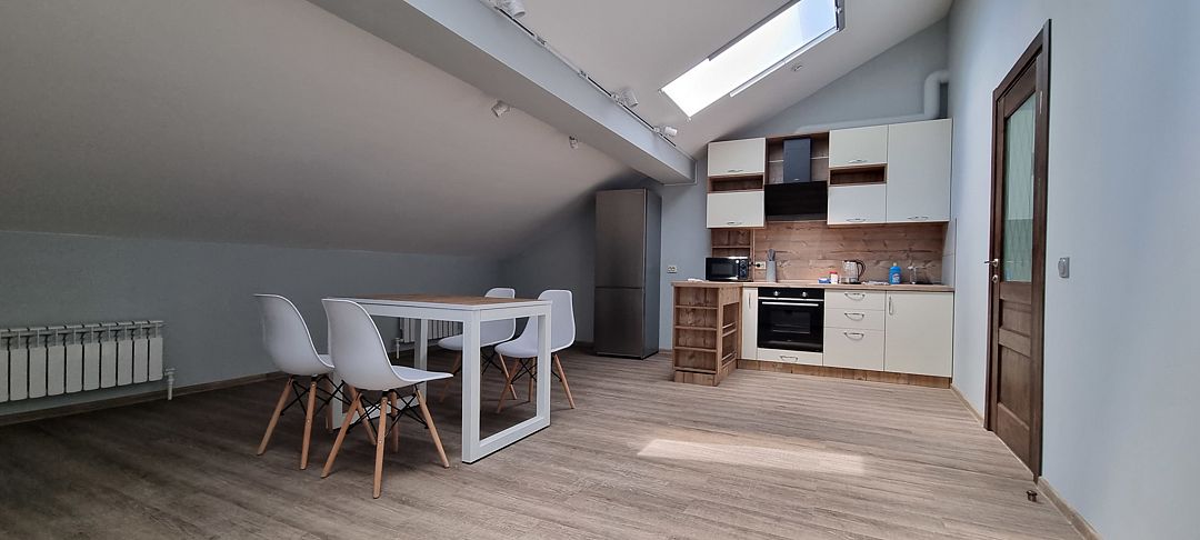 Апартаменты 4-местный 3-комнатный (Мансарда)