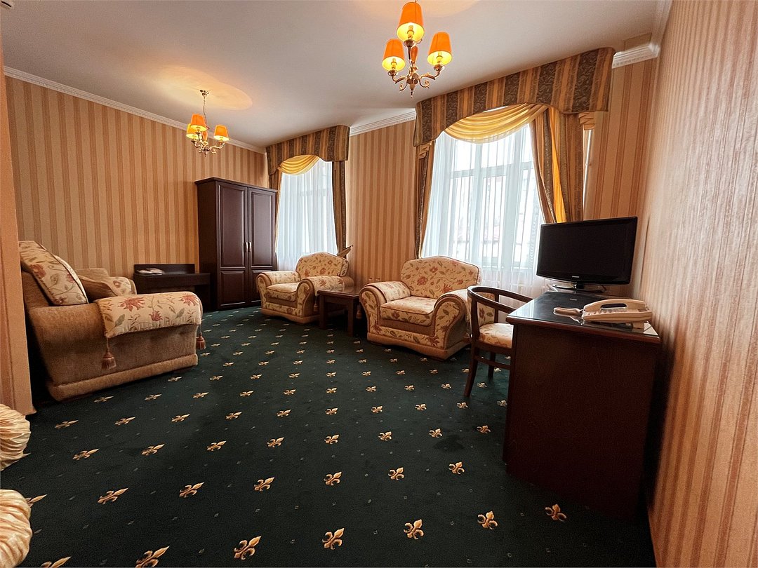 Полулюкс 2-местный 2-комнатный (Винтаж)