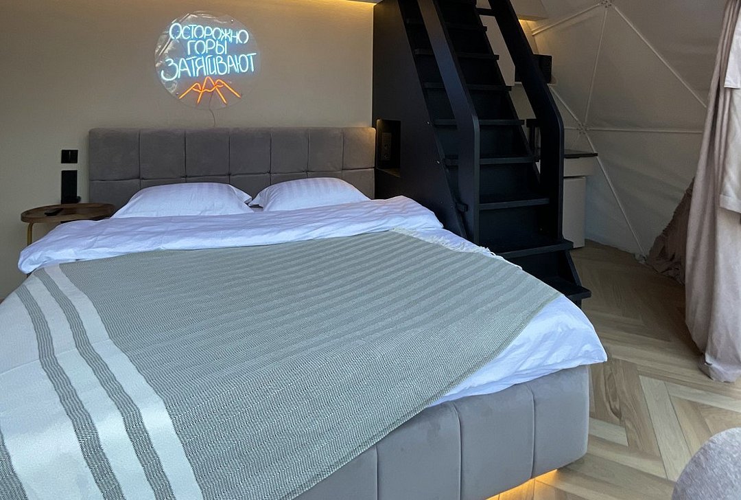 Купольный дом Neon