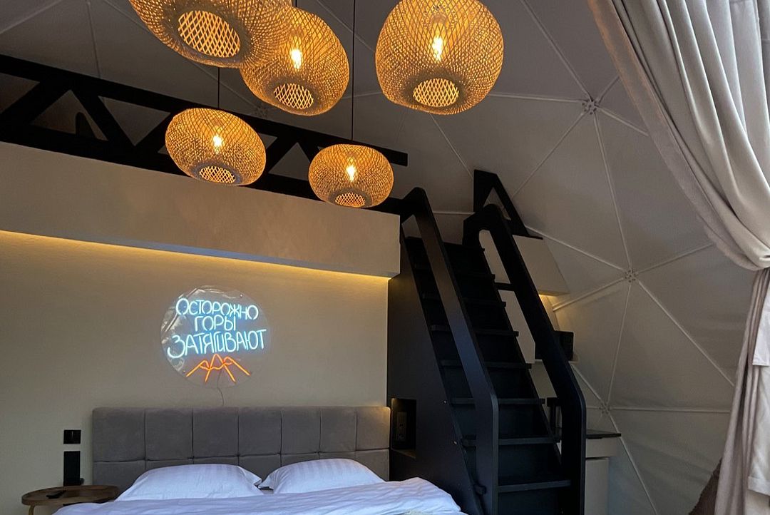 Купольный дом Neon