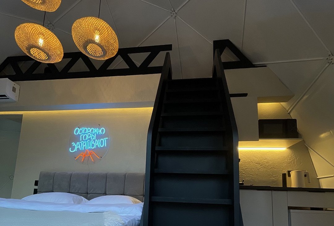 Купольный дом Neon