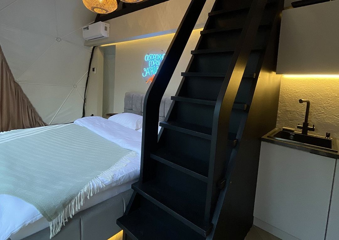 Купольный дом Neon