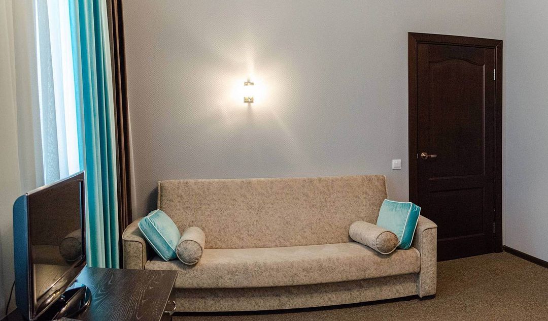 Домик 6-местный Гостевой