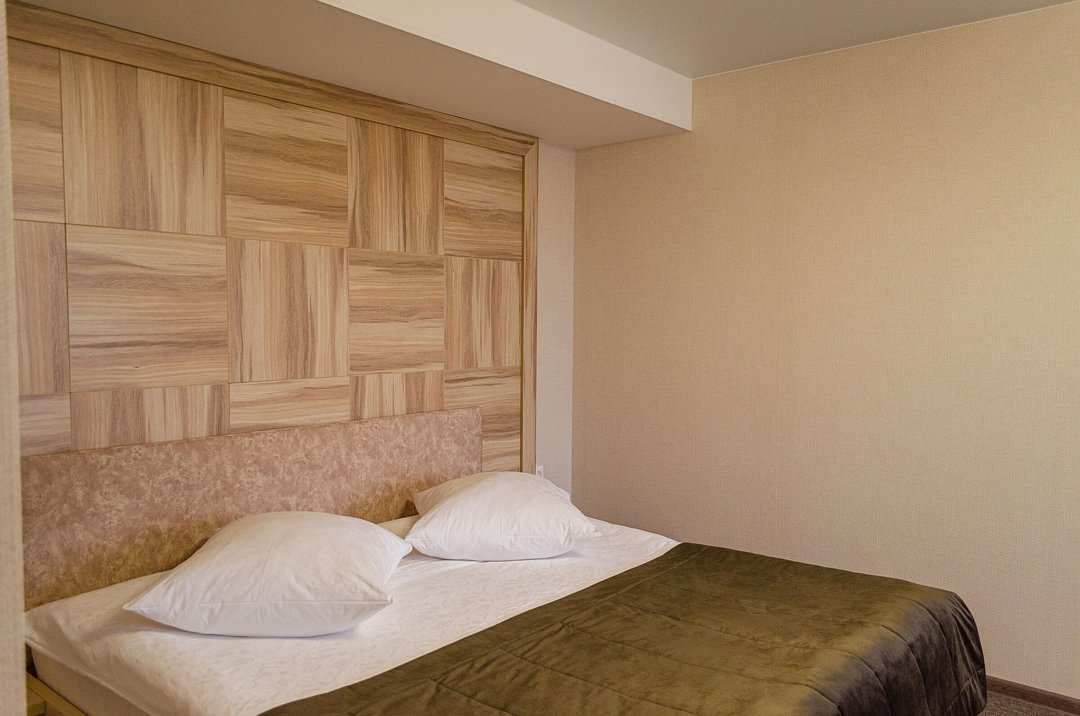 Люкс 4-местный 2-комнатный