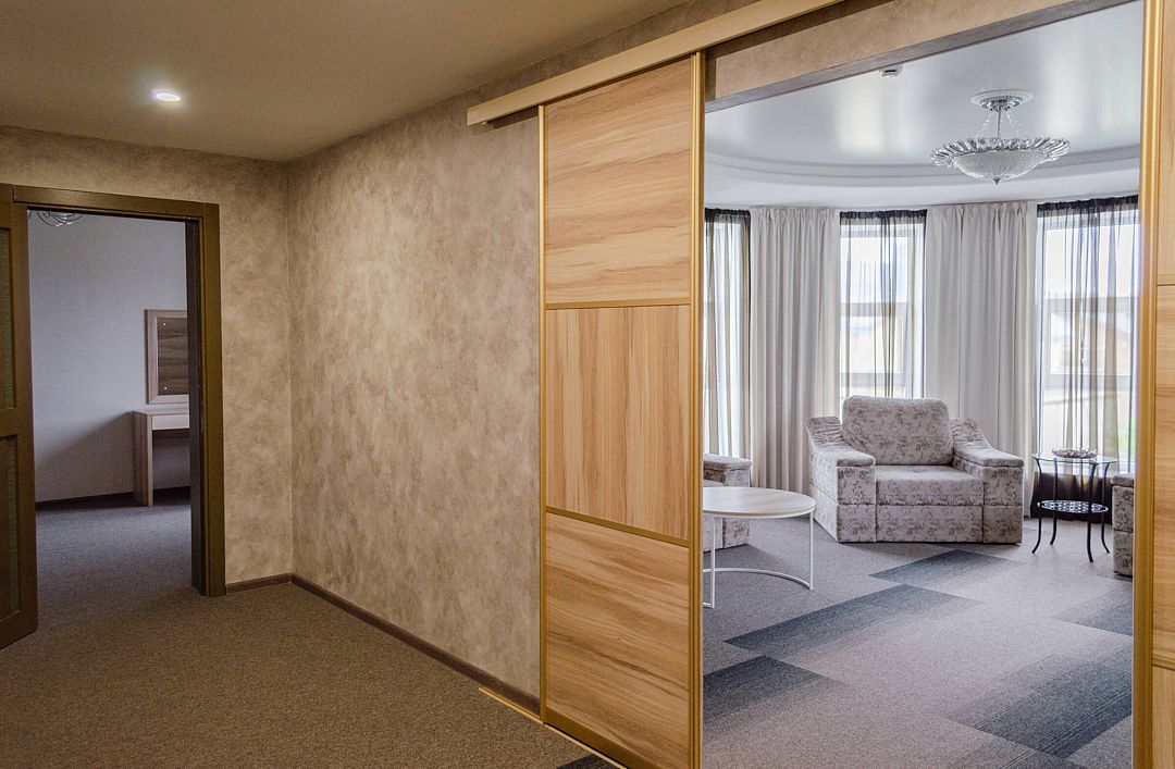 Люкс 4-местный 2-комнатный