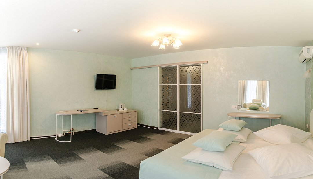 Люкс 2-местный 2-комнатный (26)