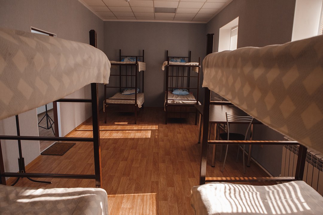 Хостел 8-местный (место)