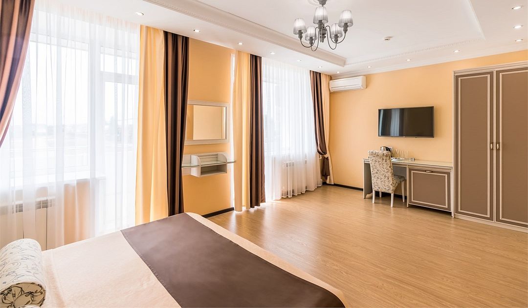 Бизнес 2-местный (с балконом, вид на парк)