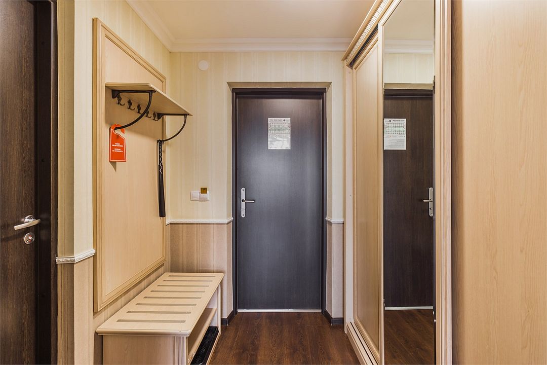 Люкс 2-местный (с балконом, вид на парк)