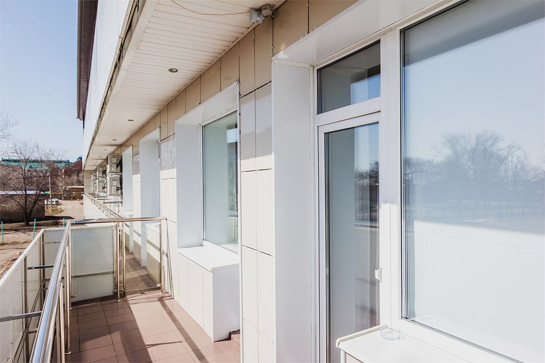 Люкс 2-местный (с балконом, вид на парк)