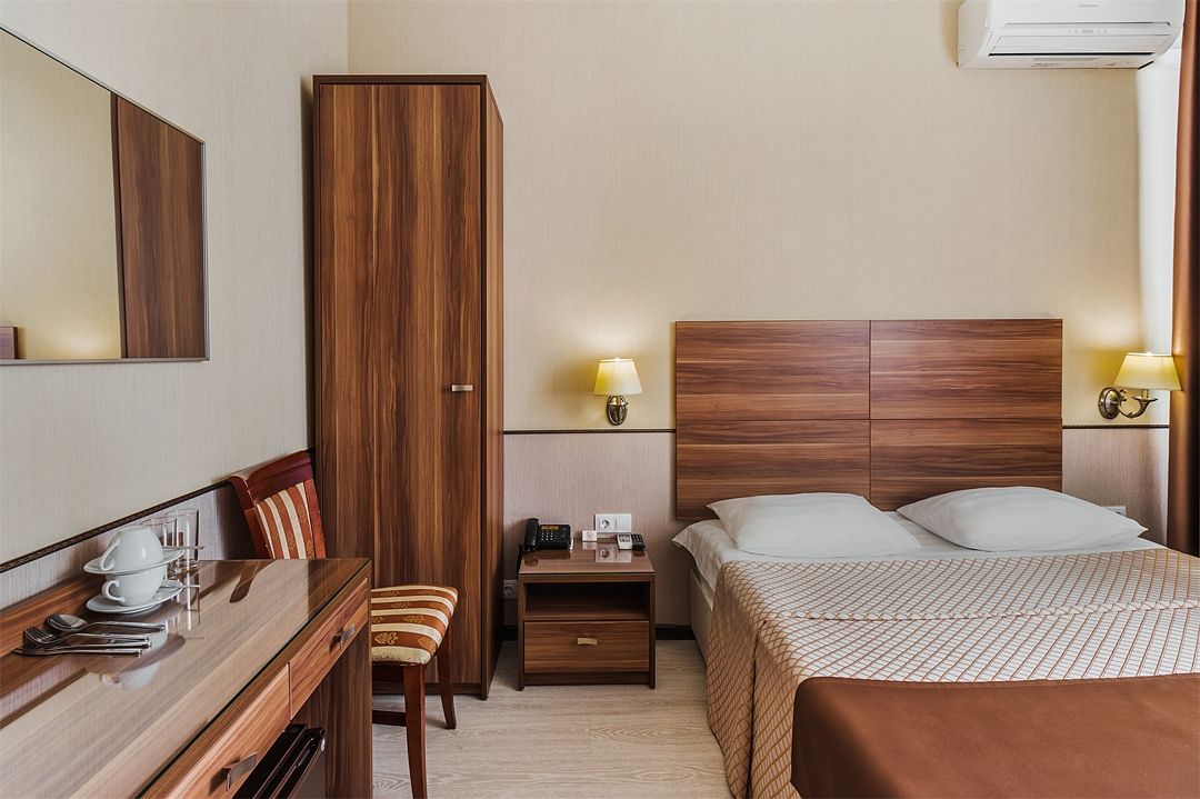 Номер 2-местный DBL (с балконом, вид на парк)