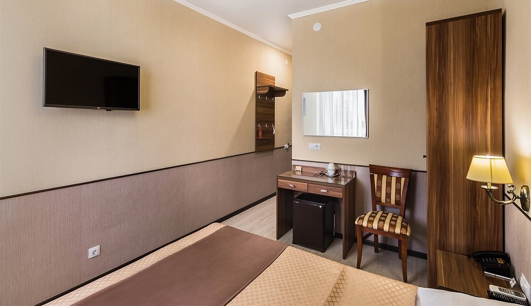 Номер 2-местный DBL (с балконом, вид на парк)