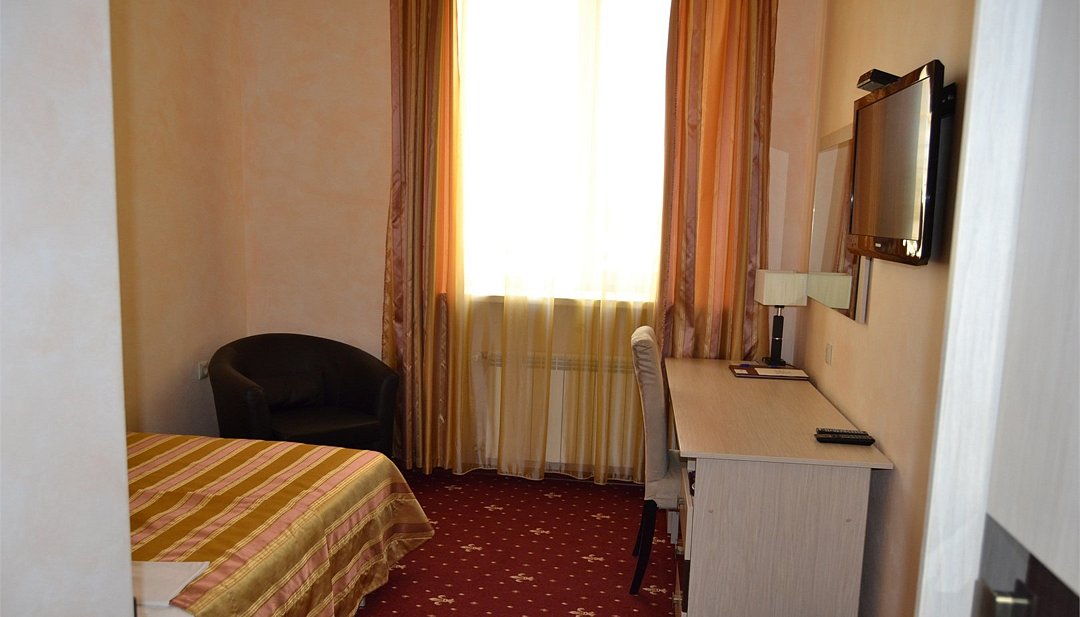 Стандартный 1-местный