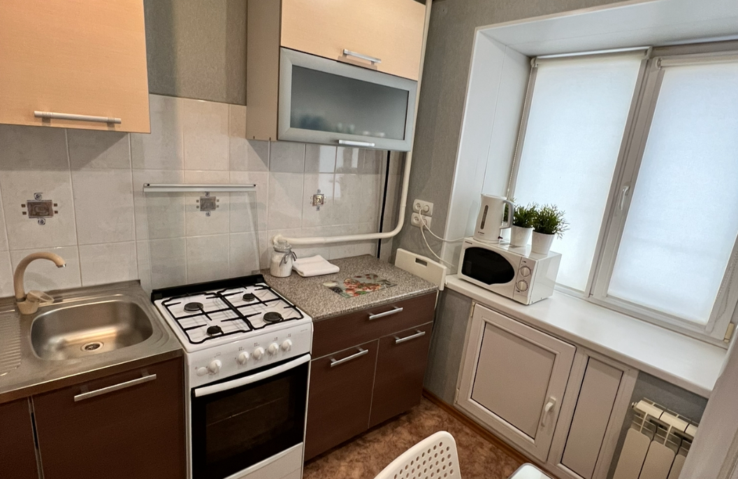 Апартаменты Альянс 4-местный 3-комнатный (пр-кт Ленина, д. 19)