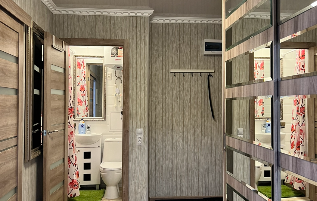 Комфорт Холл 3-местный 2-комнатный (пр-кт Ленина, д. 19)