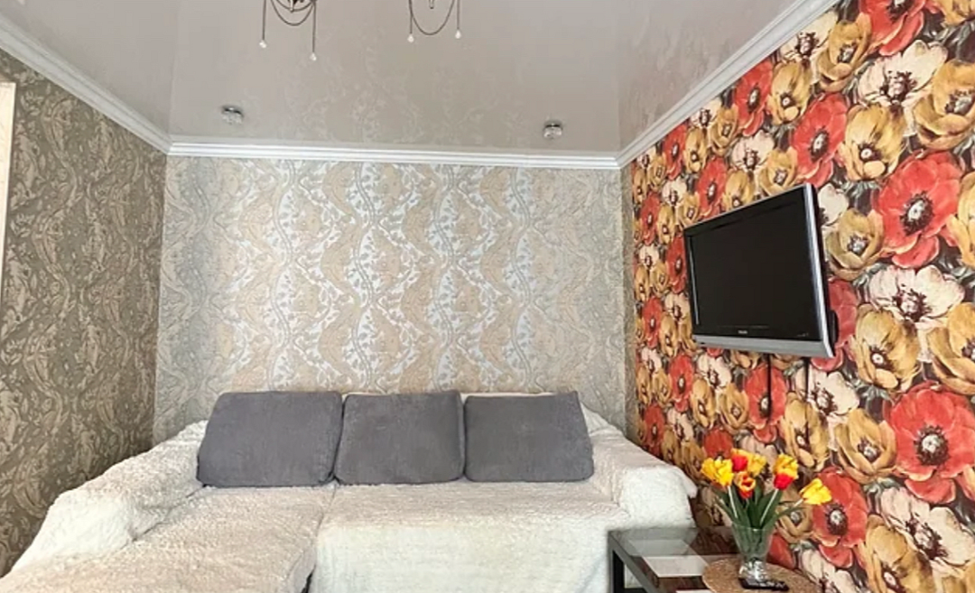 Комфорт Комильфо 4-местный 2-комнатный (пр-кт Мира, 19)