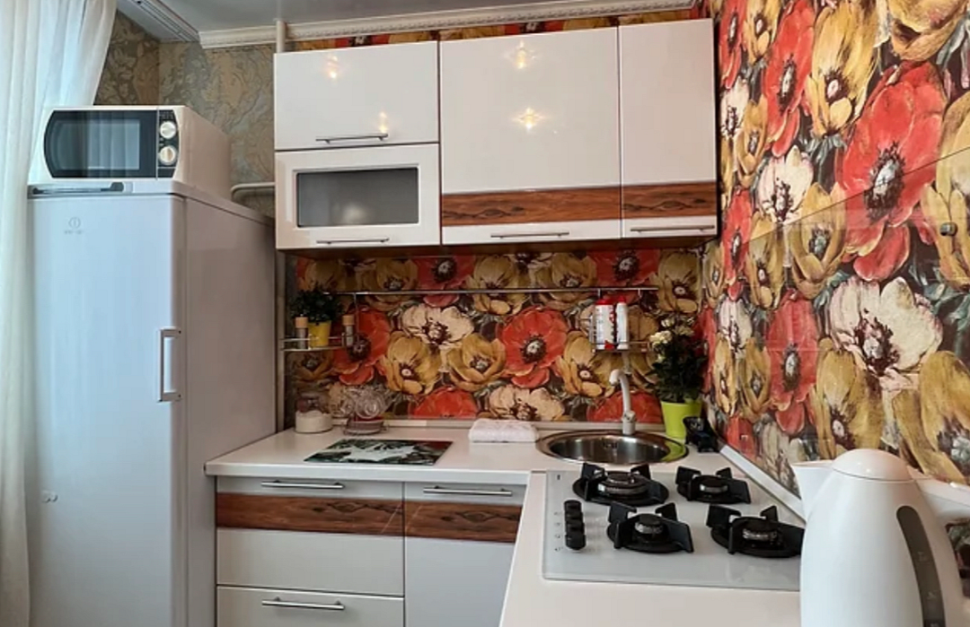 Комфорт Комильфо 4-местный 2-комнатный (пр-кт Мира, 19)