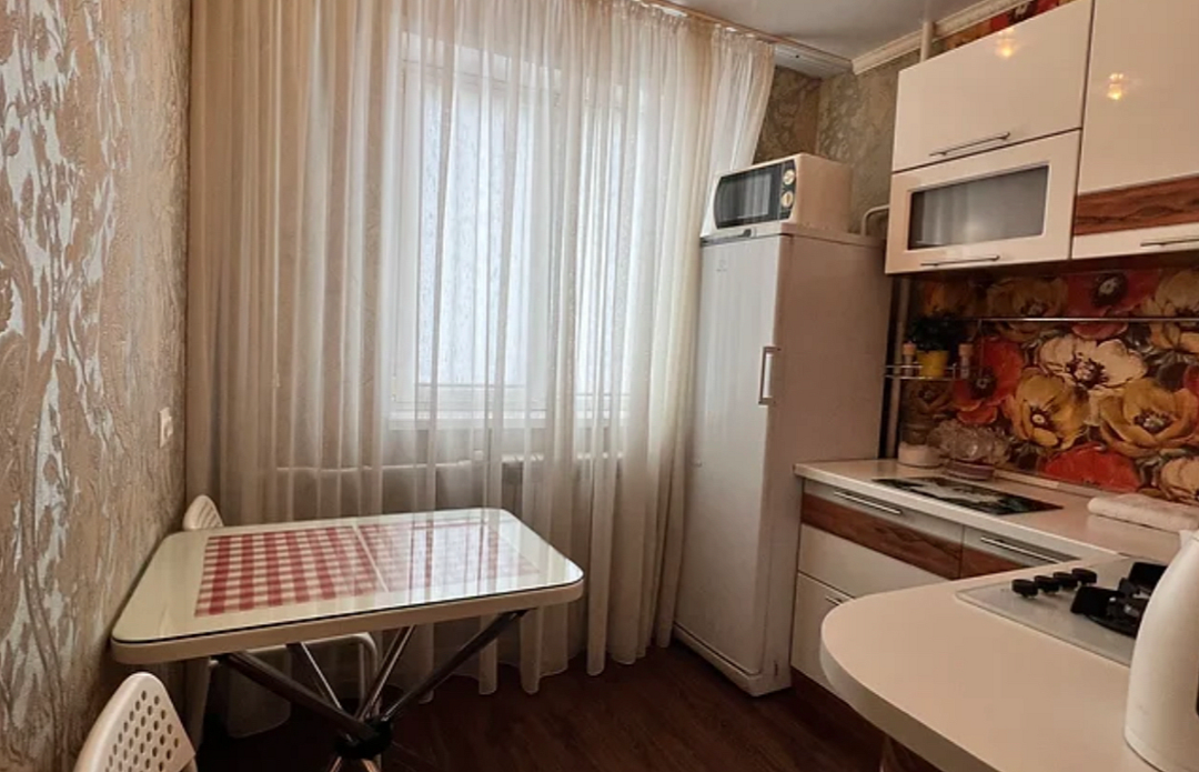 Комфорт Комильфо 4-местный 2-комнатный (пр-кт Мира, 19)