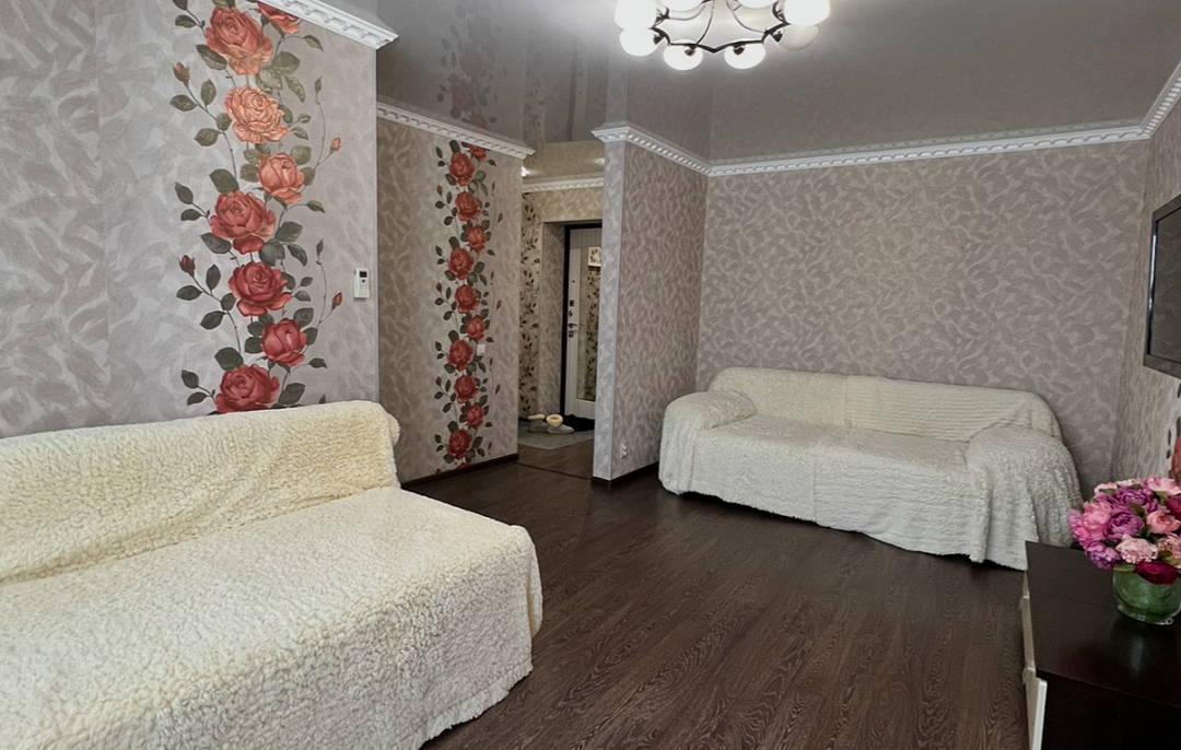 Комфорт Яшма 4-местный 2-комнатный (ул. Ленина, д. 19)