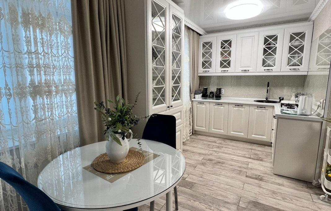 Люкс Центральный 2-местный 2-комнатный (пр-кт Ленина, д. 19)