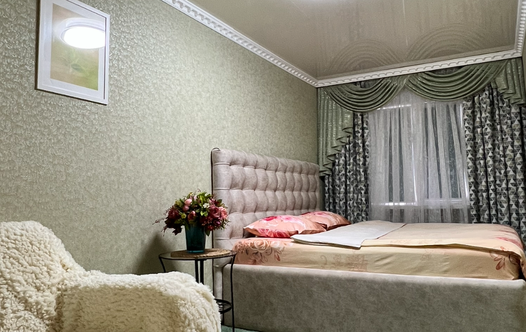 Люкс Волжанка 3-местный 2-комнатный (пр-кт Ленина, д. 17)