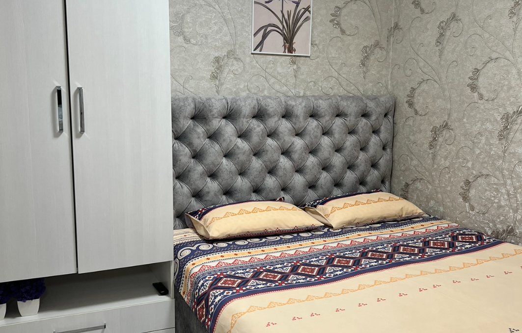 Люкс Кухня 4-местный 3-комнатный (пр-кт Ленина, д. 19)