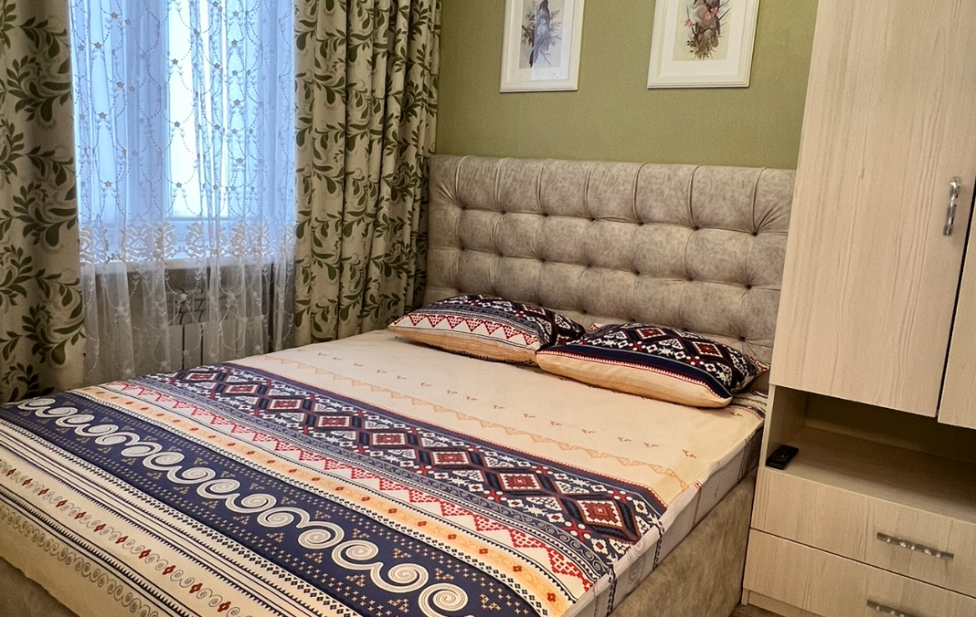 Люкс Ленком 4-местный 3-комнатный (пр-кт Ленина, д. 19)