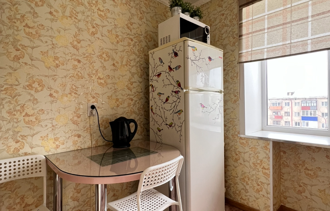 Стандартный Даикс 3-местный 2-комнатный (пр-кт Ленина, д. 22)