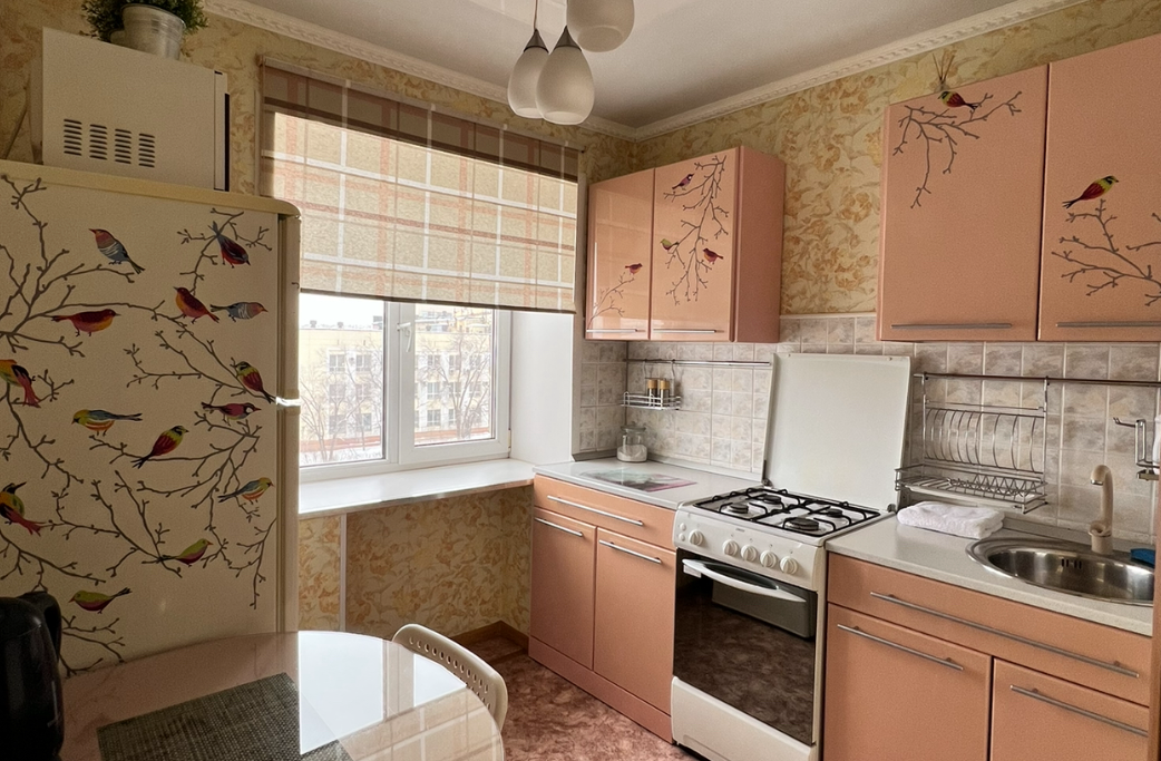 Стандартный Даикс 3-местный 2-комнатный (пр-кт Ленина, д. 22)