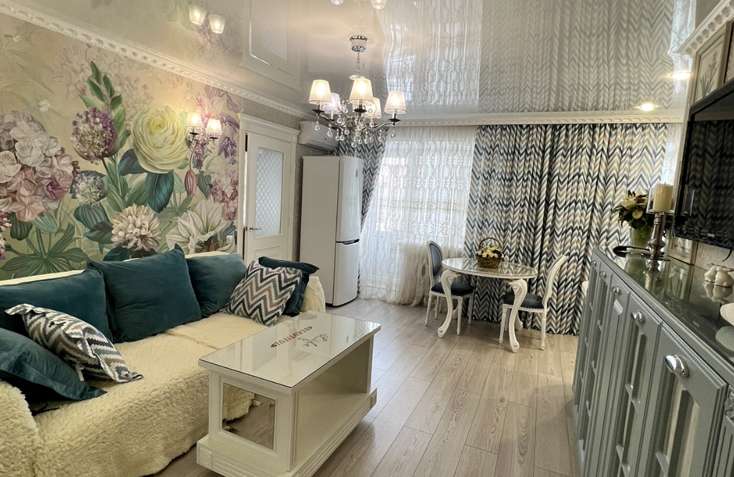 Суперлюкс Фамилия 2-местный 2-комнатный (пр-кт Ленина, д. 19)