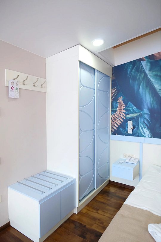 Мансарда + 2-местный 1-комнатный