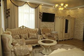 Двухместный Люкс двуспальная кровать, Отель Триумф, Южно-Сахалинск