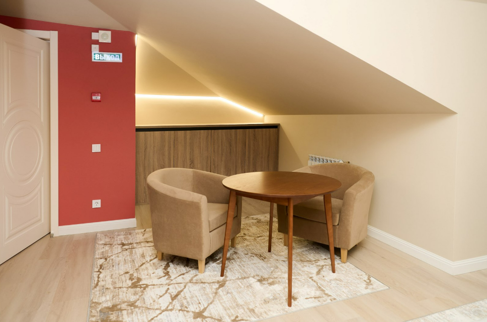 Люкс 2-местный 2-комнатный (Мансарда)