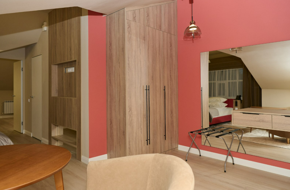 Люкс 2-местный 2-комнатный (Мансарда)