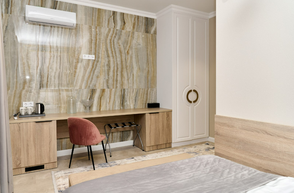 Номер 1-местный