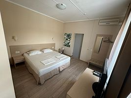 Двухместный номер Standard двуспальная кровать, Отель Ostrovok, Элиста