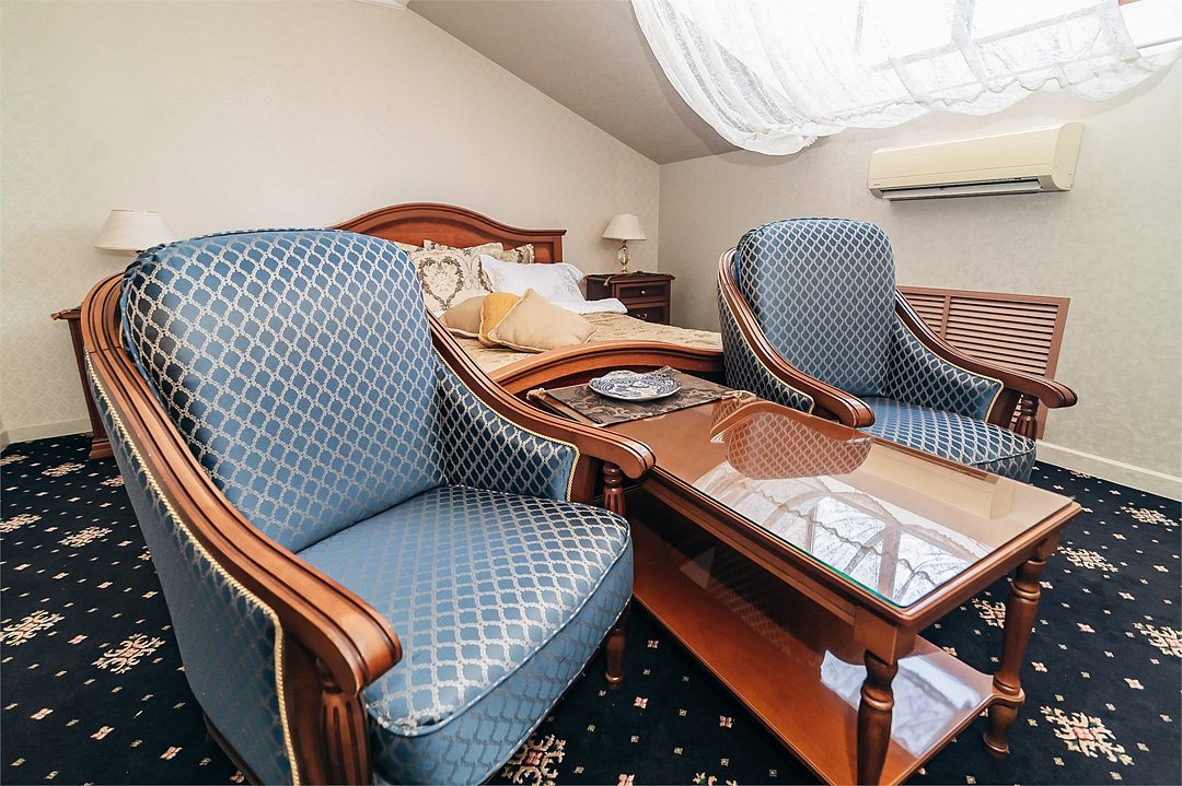 Джуниор сюит 2-местный (Мансардный)