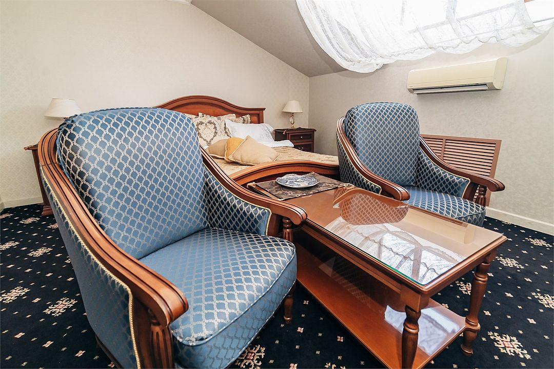 Джуниор сюит 2-местный (Мансардный)