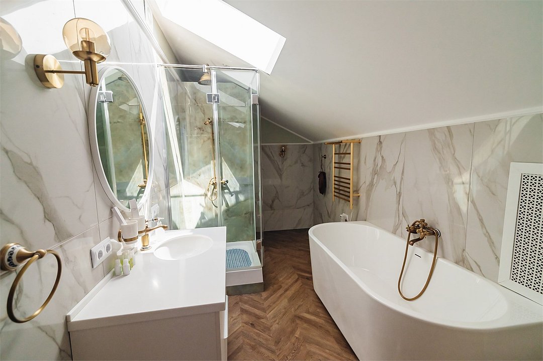 Джуниор сюит 2-местный (Супериор Мансардный)