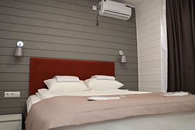 Четырёхместный минидом с 3 комнатами, Отель Номад, Элиста