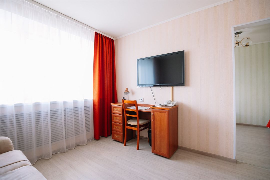 Джуниор Сюит 2-местный 2-комнатный