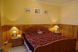 Люкс с видом на внутренний двор, Отель Околица, Ижевск