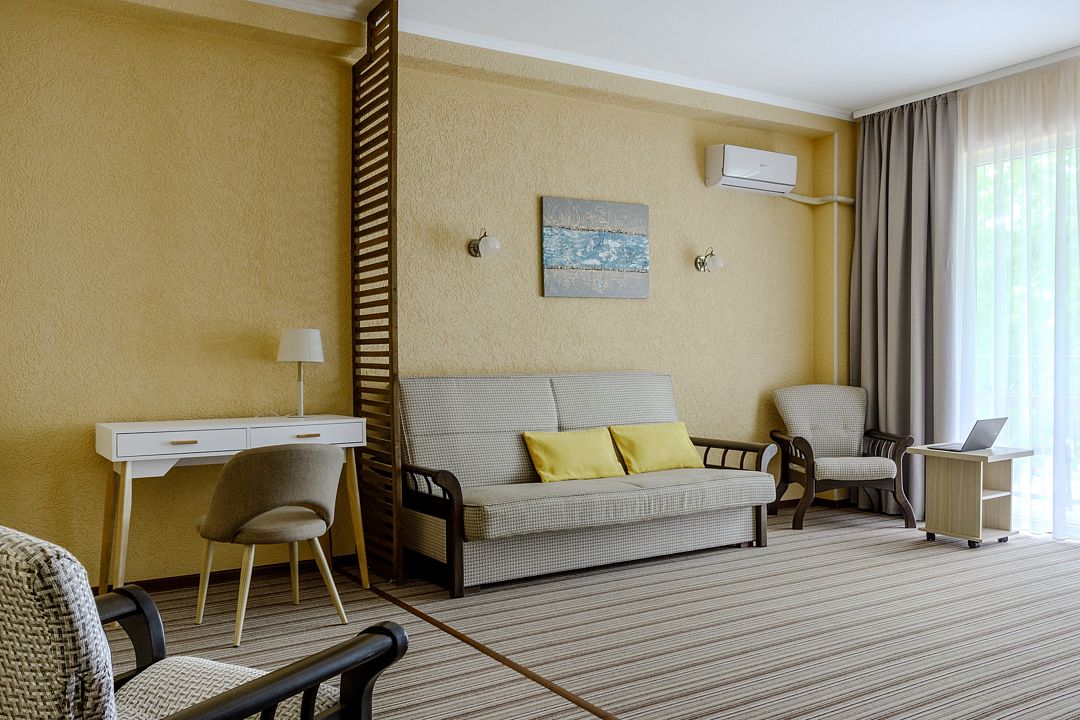 Люкс Улучшенный 2-местный 2-комнатный