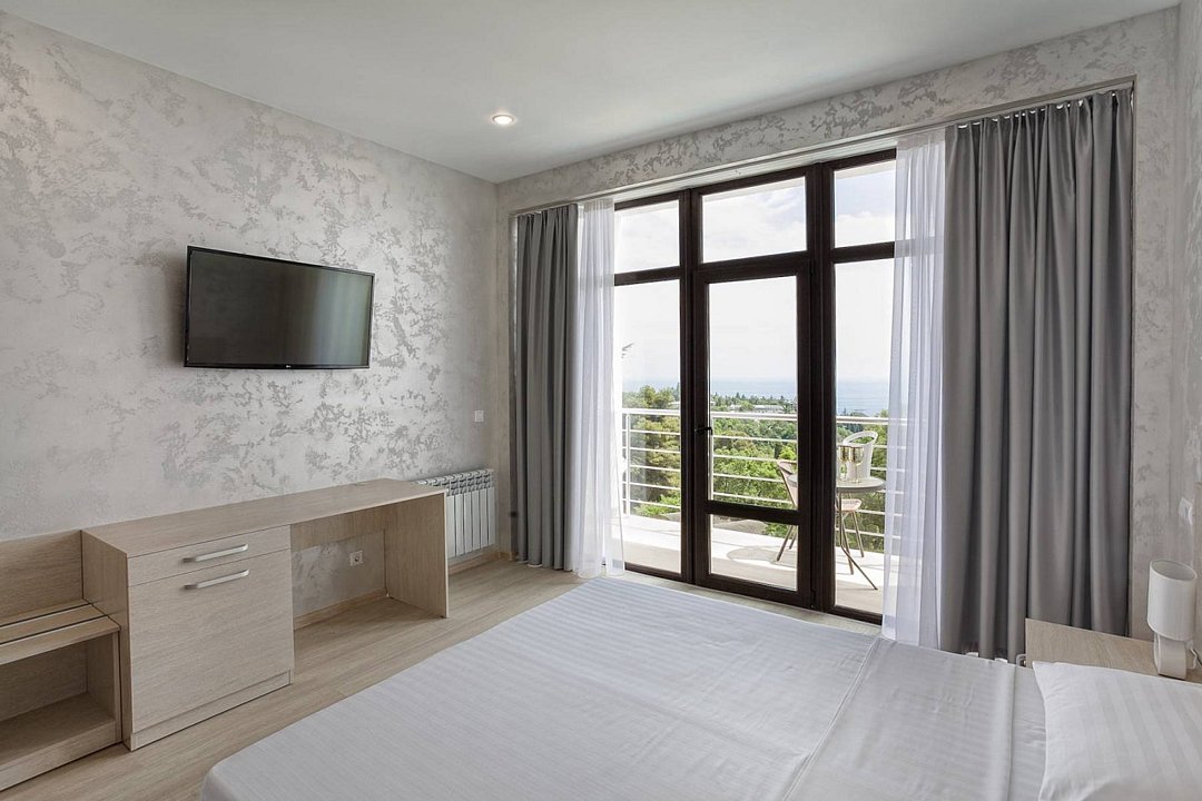 Стандартный плюс 2-местный 1-комнатный (вид на море)