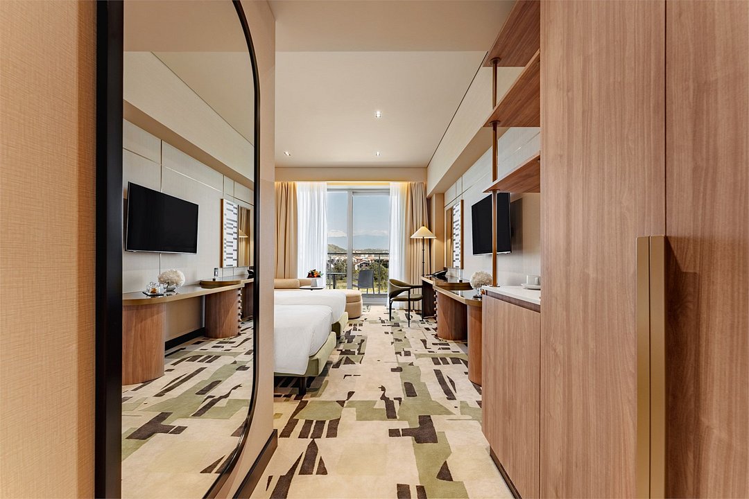 Делюкс 2-местный (с видом на горы)