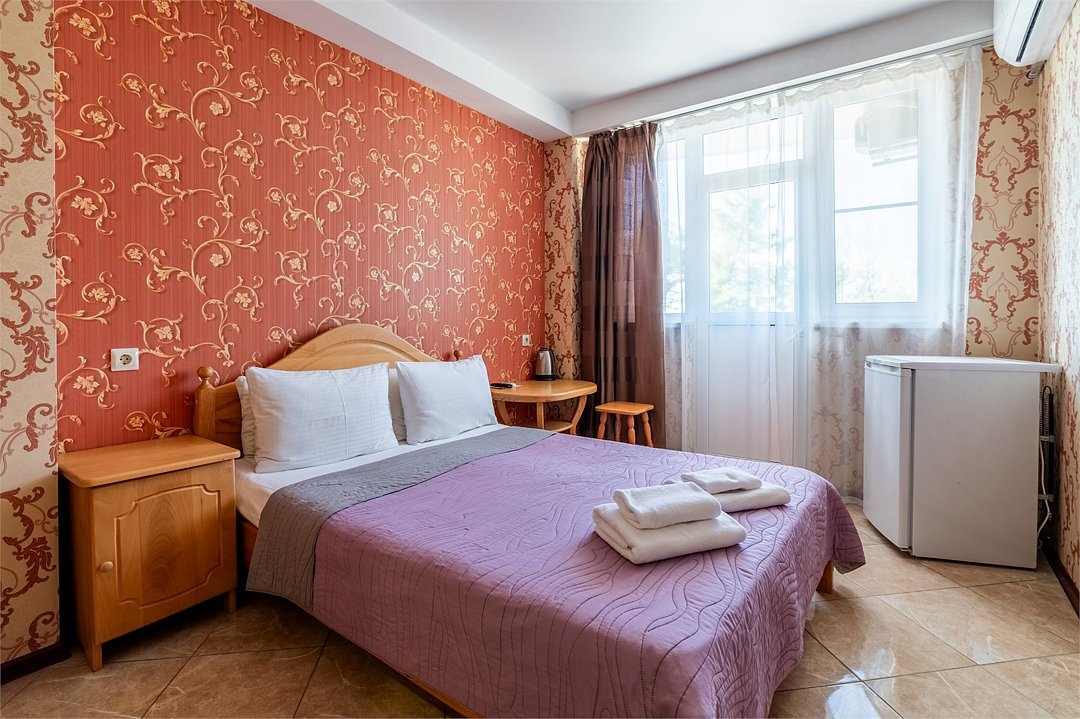 Делюкс 2-местный 1-комнатный (с балконом, вид на море)