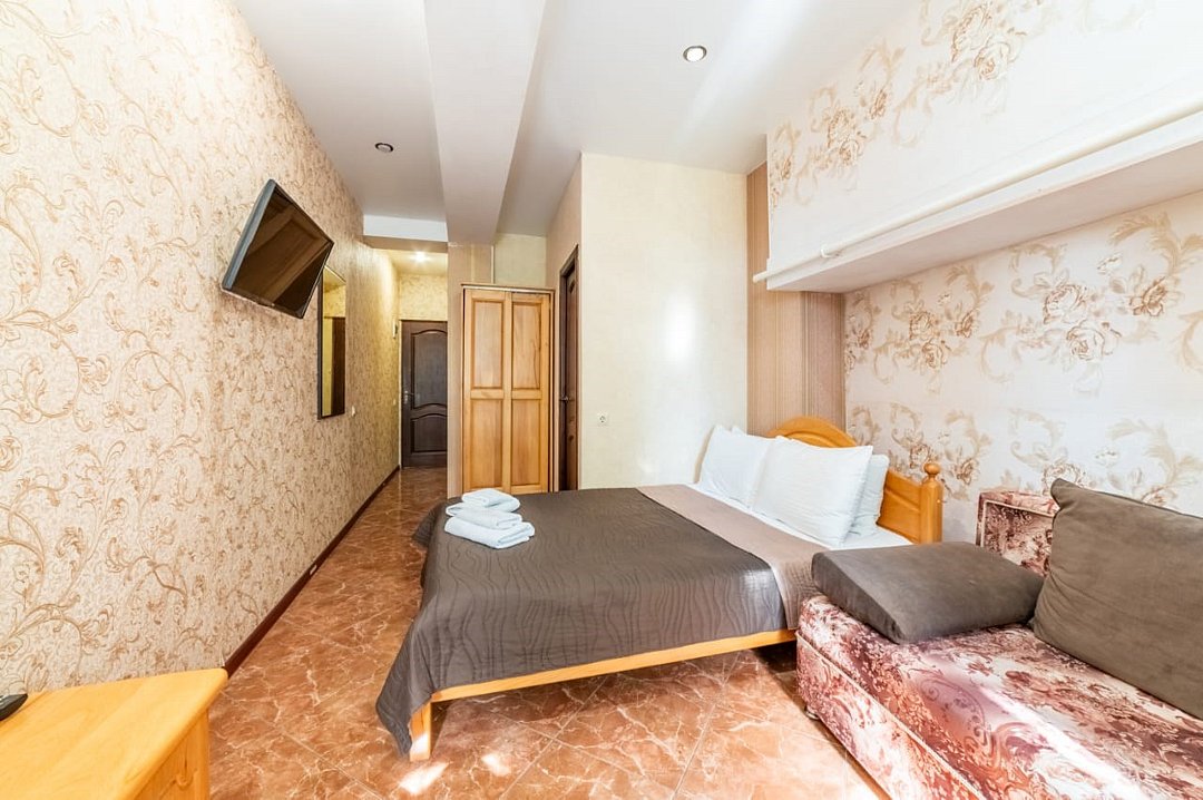 Стандартный 2-местный 1-комнатный (с балконом)