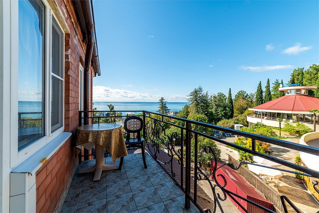 Стандартный 3-местный 1-комнатный (с балконом и видом на море)