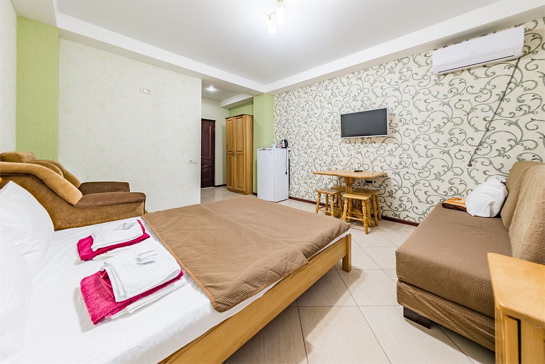 Стандартный 4-местный 1-комнатный (с террасой)